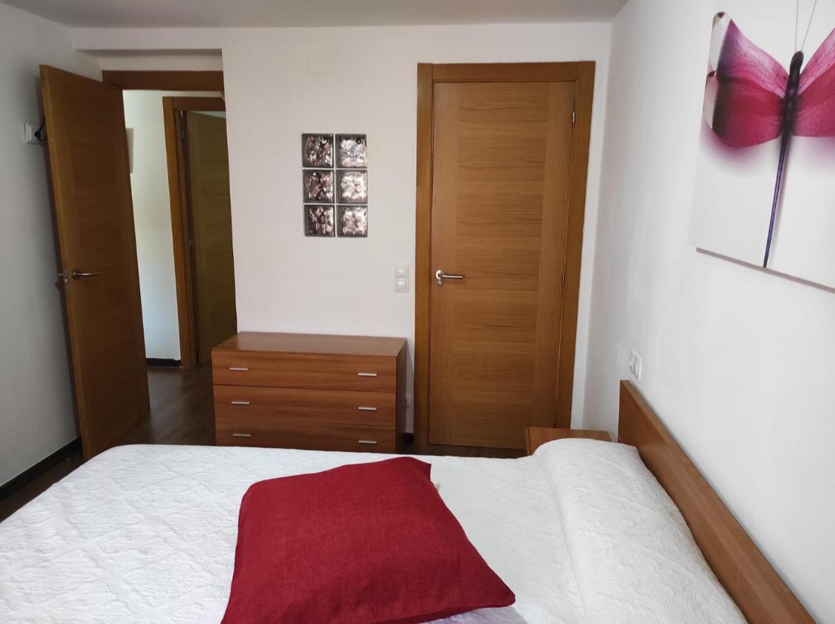 Apartamento La Pineda Luaran gambar