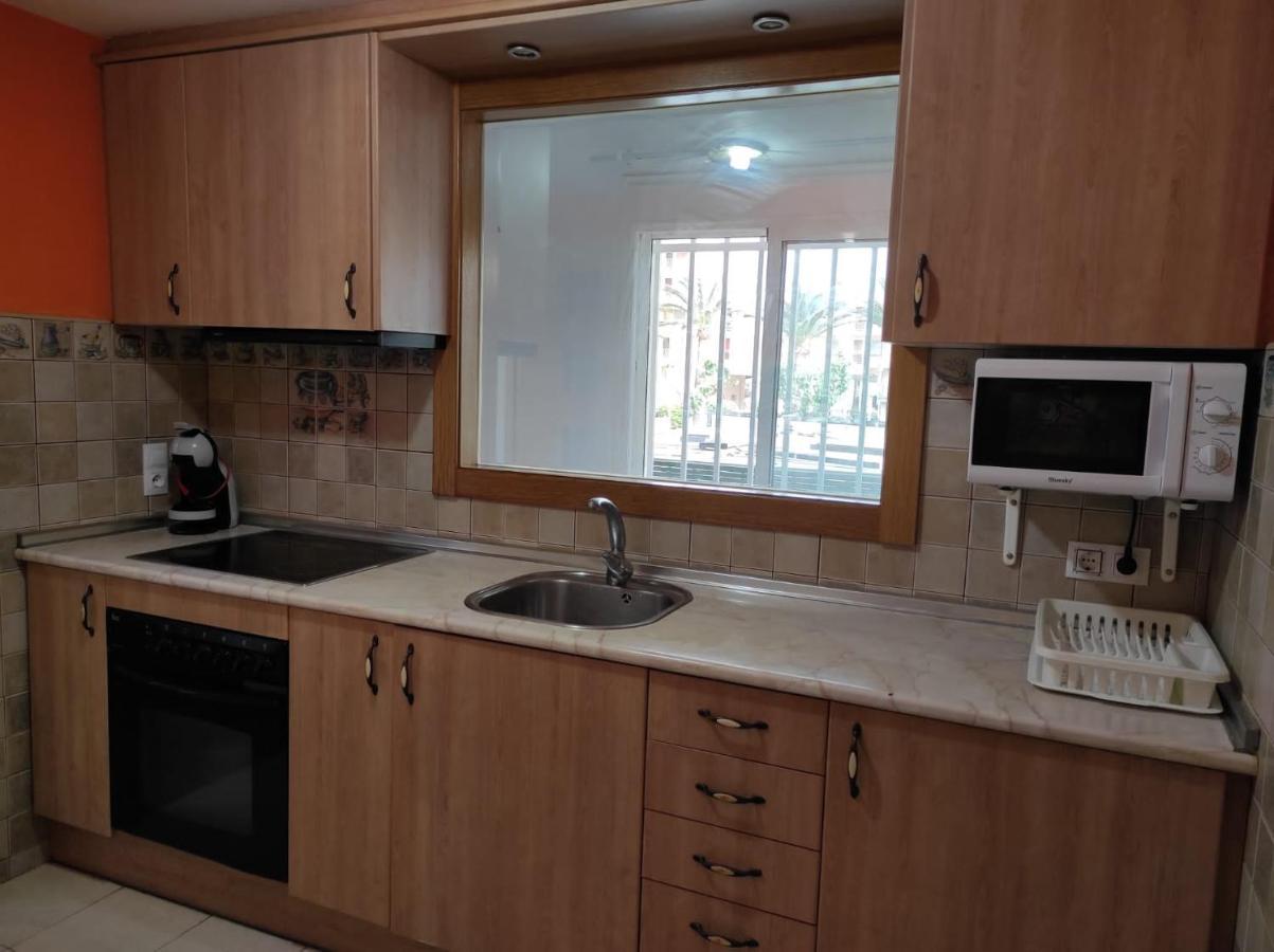 Apartamento La Pineda Luaran gambar