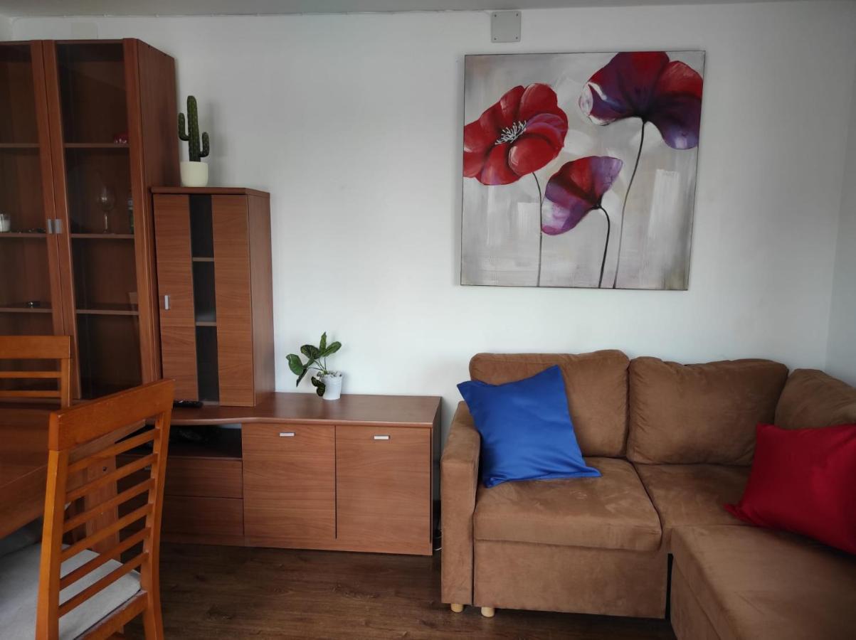 Apartamento La Pineda Luaran gambar