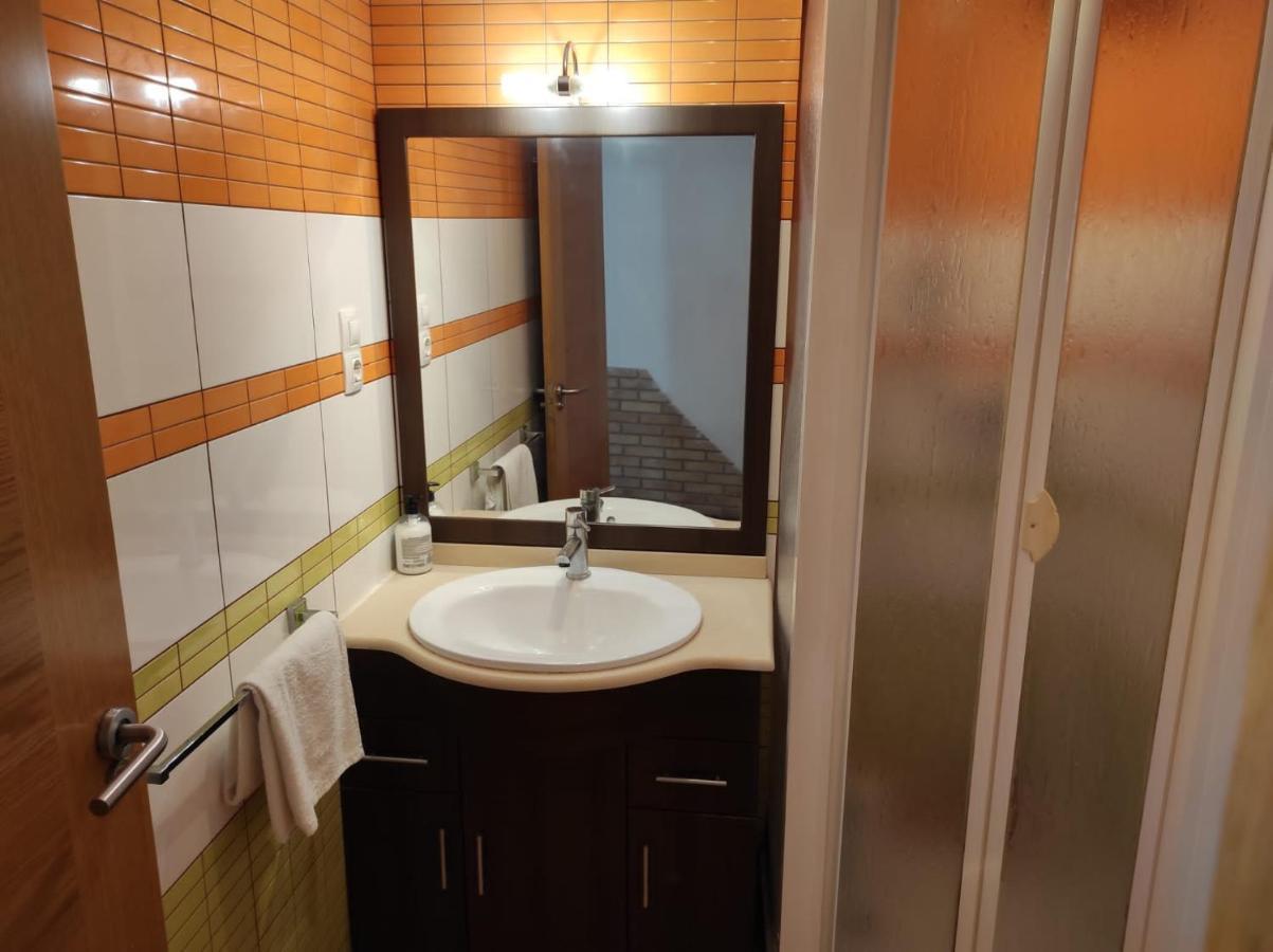 Apartamento La Pineda Luaran gambar