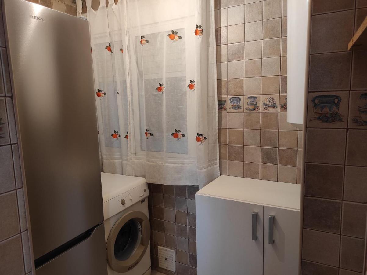 Apartamento La Pineda Luaran gambar