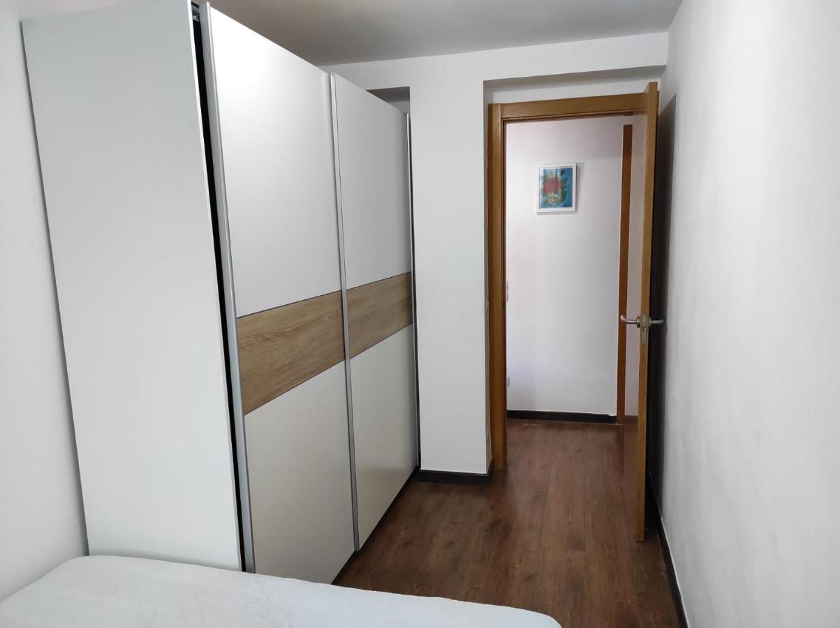 Apartamento La Pineda Luaran gambar